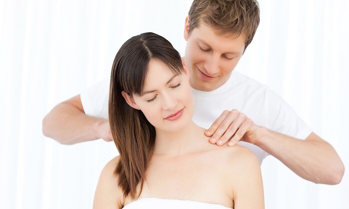 Formode Arashigaoka væbner 4 benefits of a Couples Massage Workshop